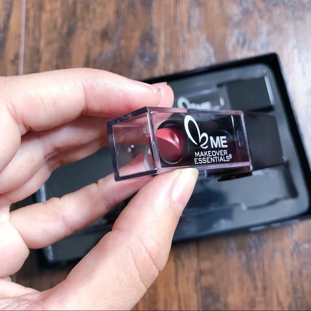 Makeover Essentials • NEW The Four Tops II lipstick set 4 shades colors red pink